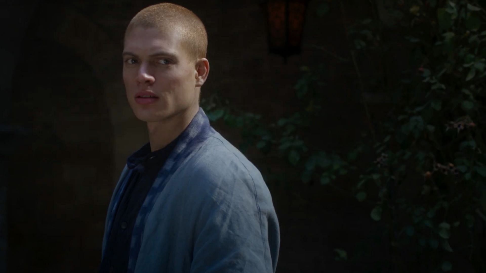 Rand is the Dragon Reborn (Image via YouTube/Prime Video)